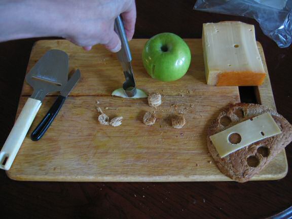 Cookin' 4 Lucy easy Cheese/Apple rolls.