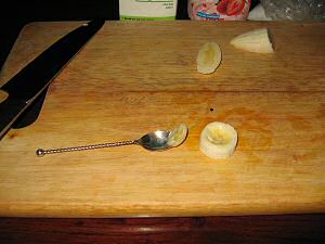 Banasplit/cake for my hamster Lucy.