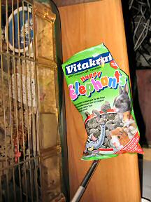 Vitakraft Happy Elephants.