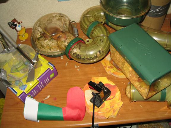 My hamster Lucy enjoying holiday times at HamsterTracker™ !