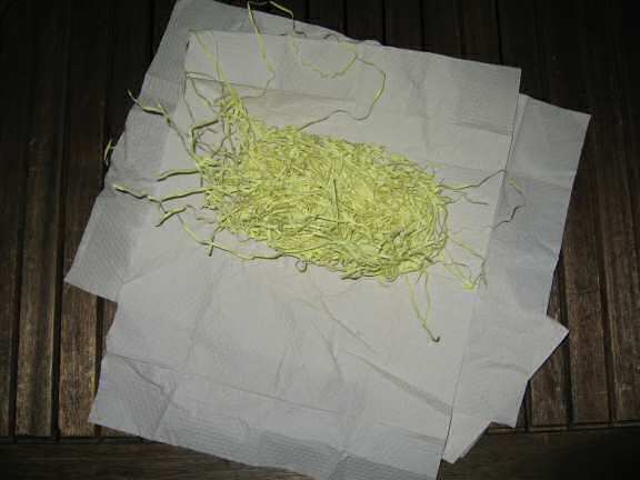 How I made a big pillow of bedding for my hamster Lucy.