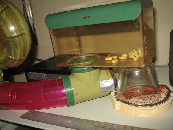 My hamster Lucy's new cage setup; an all new way to the 'Meditation-Room'.