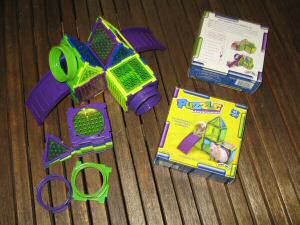 A gift for my hamster Lucy (3.0) from USA.