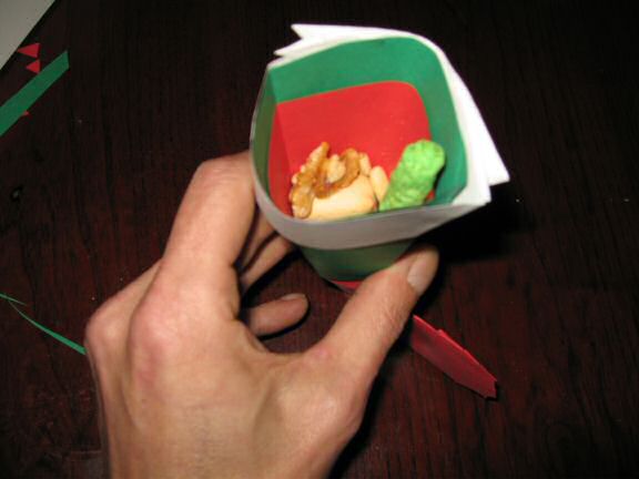 Making a Homemade Xmas-Stocking for my hamster Lucy's.