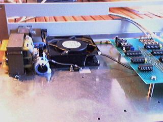 Another close up picture of the HamsterTracker(tm) Powersupply