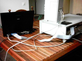 HamsterTracker(tm) hooked up to the laptop