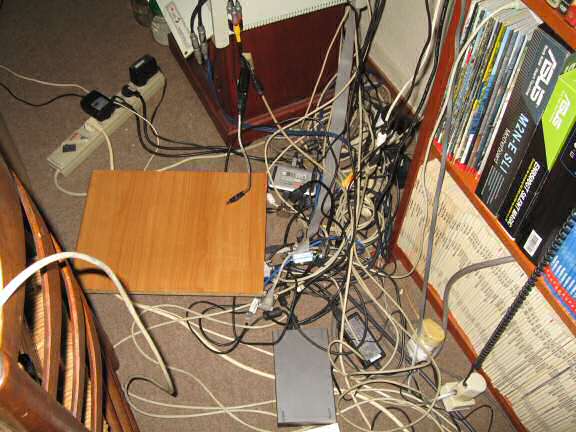 Freakin' Geekin' it here @ HamsterTracker™