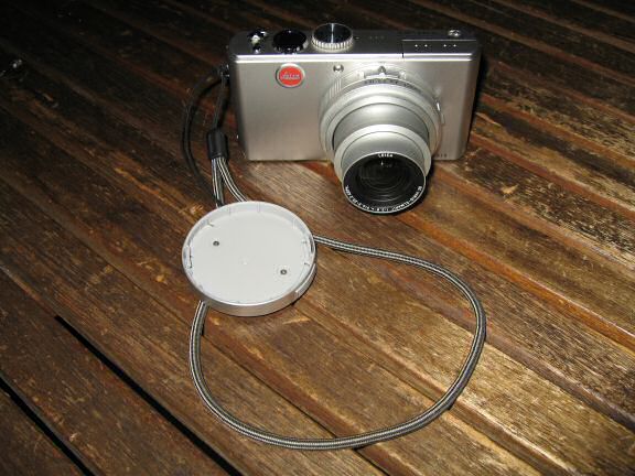 The borrowed, Leica D-Lux 2 camera.