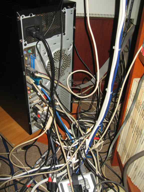 The not so glamorous but enjoyfull, behind the scenes at HamsterTracker.com 