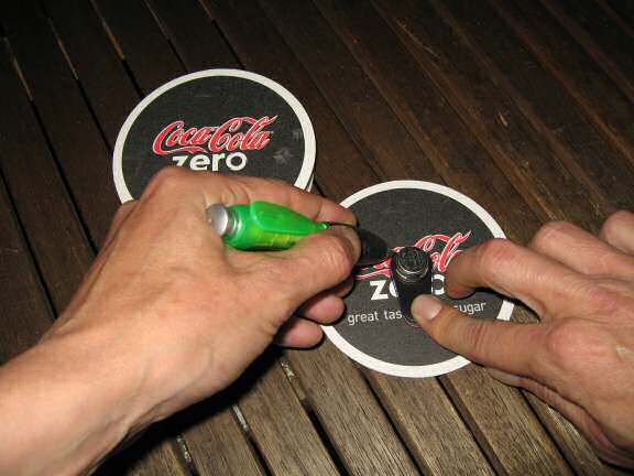 Making the iButton Temperature controlled proximity sensor.