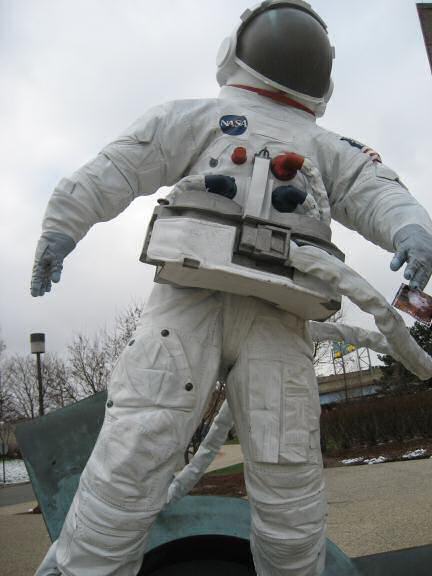 Extreme HamsterTrackin' in Space by Katie.