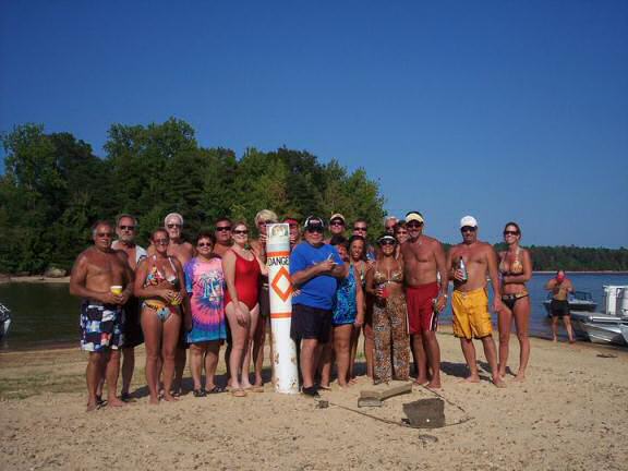 Extreme HamsterTrackin' in High Rock Lake, Salisbury, USA by Kim and friends.