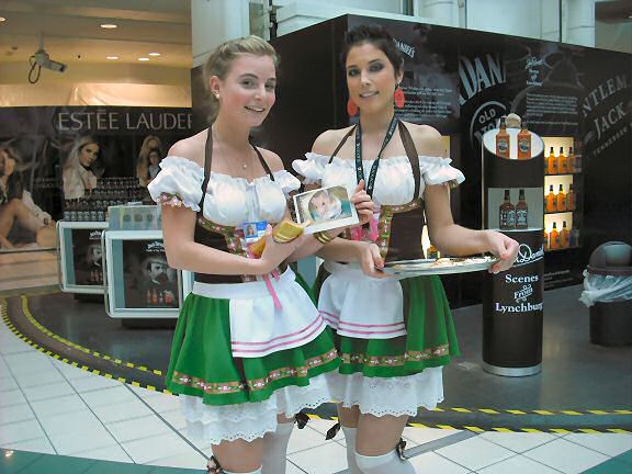 Extreme HamsterTrackin Gatwick Airport London, UK by Marion.