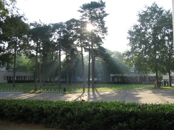 (semi) Exreme HamsterTracking the Tilburg University.